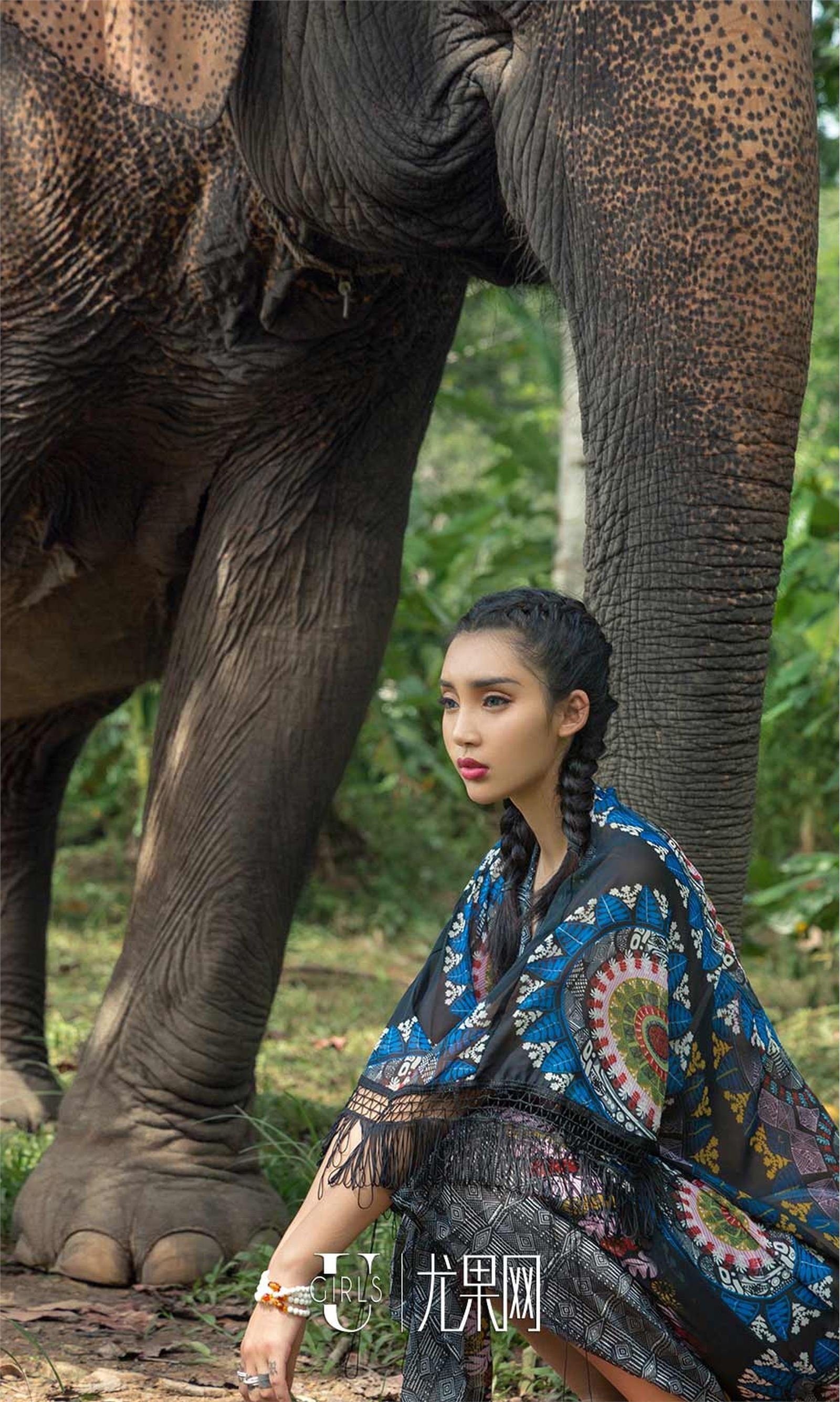 [爱尤物]2018APP NO.1121 尤菲儿一冷血美人